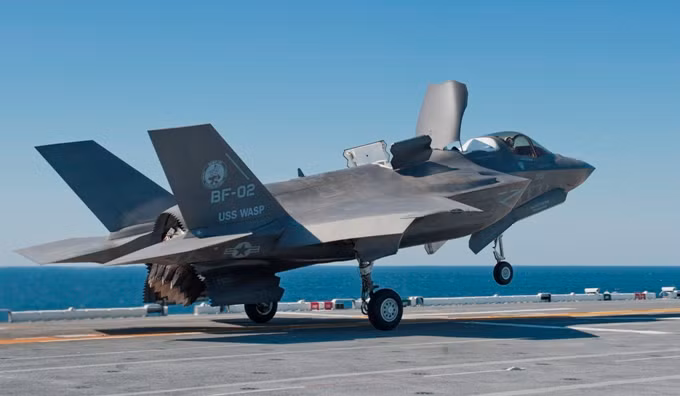 Trung Quốc bất lực trước “cặp song sát” 22DDH và F-35B của Nhật? ảnh 2