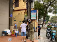 Không để vì dịch bệnh phức tạp mà lấn chiếm, gây lộn xộn vỉa hè, lòng đường