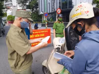 Hiệu quả chốt sàng lọc, hướng dẫn người dân thực hiện quy định phòng chống dịch Covid-19