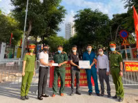 “Giải cứu” những người mắc kẹt khó khăn do Covid-19