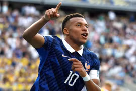Mbappe bắt kịp Messi, đưa Pháp vào vòng 1/8 World Cup 2026