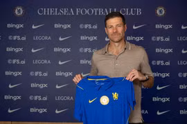 Chelsea chính thức ra mắt HLV mới