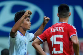 Thái Lan đặt một chân vào chung kết ASEAN Cup 2026