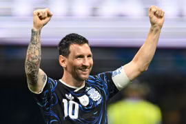 Cuộc đua Quả bóng Vàng 2026 đảo chiều, Messi sáng cửa lập kỳ tích