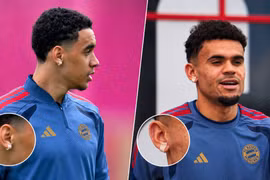 Bí mật đằng sau những chiếc "bông tai" lạ lẫm của cầu thủ Bayern Munich