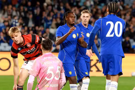 Chelsea thủng lưới 4 bàn ở trận đầu tiên của HLV Xabi Alonso