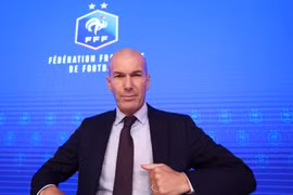 Zinedine Zidane chính thức dẫn dắt tuyển Pháp