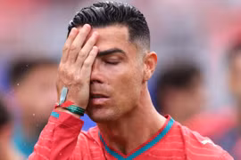 Ronaldo bất lực, Bồ Đào Nha hòa mà như thua Congo