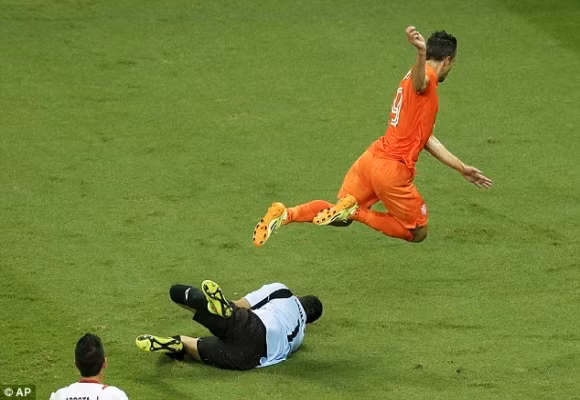 Vào sân 1 phút, người hùng Tim Krul giúp Hà Lan loại Costa Rica ở loạt “đấu súng” ảnh 2