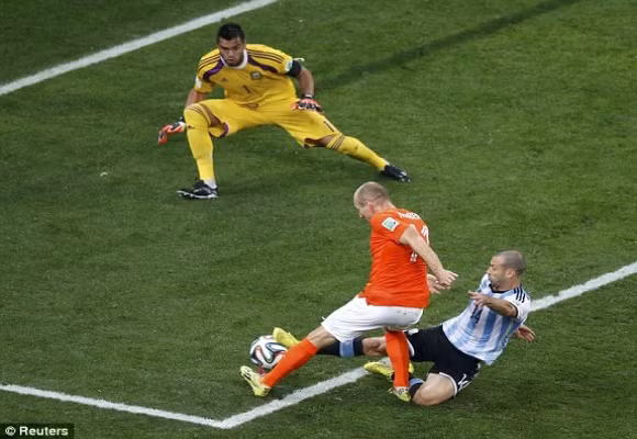 Sau 24 năm chờ đợi, Argentina vào chung kết gặp Đức ảnh 2