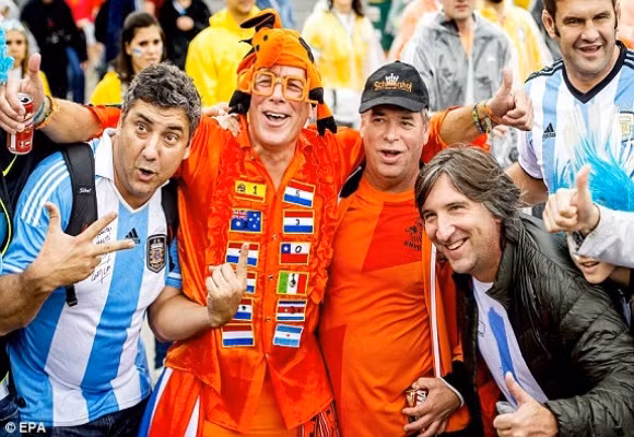 Sau 24 năm chờ đợi, Argentina vào chung kết gặp Đức ảnh 13