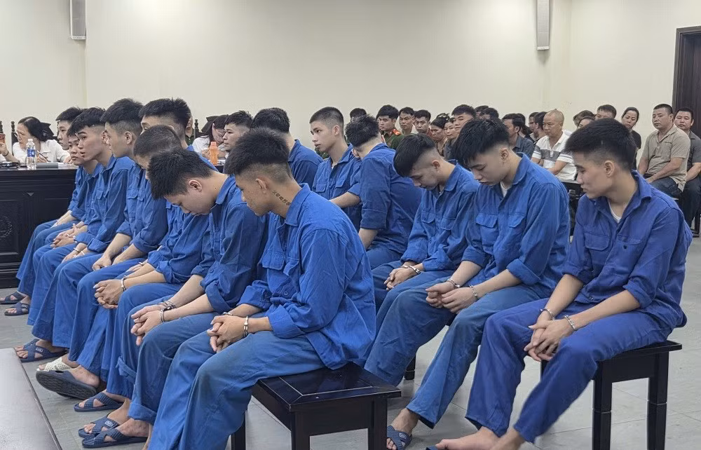 Nhóm “báo thủ” mới lớn lĩnh án tù vì thói ngông cuồng 
