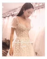[ẢNH] Chiếc váy Nhã Phương diện trong đám cưới do ai thiết kế ?