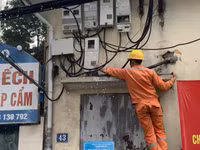 Xử lý tình huống giả định cháy, do đối tượng xấu dùng xăng đốt