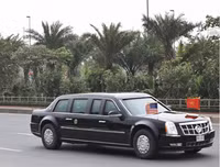 Toàn cảnh Tổng thống Mỹ Donald Trump rời cuộc họp thượng đỉnh, lên máy bay về nước