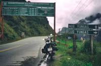 Thử thách băng qua 'cung đường tử thần' của Đăng Khoa