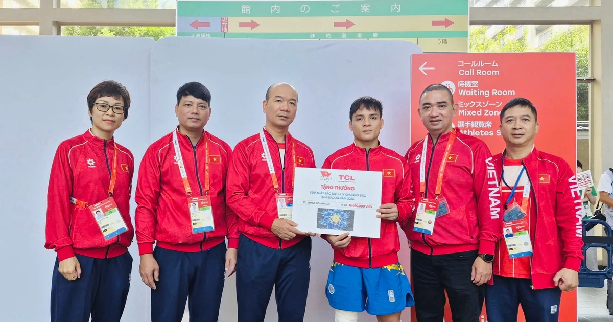 Huy chương Bạc đầu tiên giúp đoàn Việt Nam leo lên hạng 18 ASIAD 2026