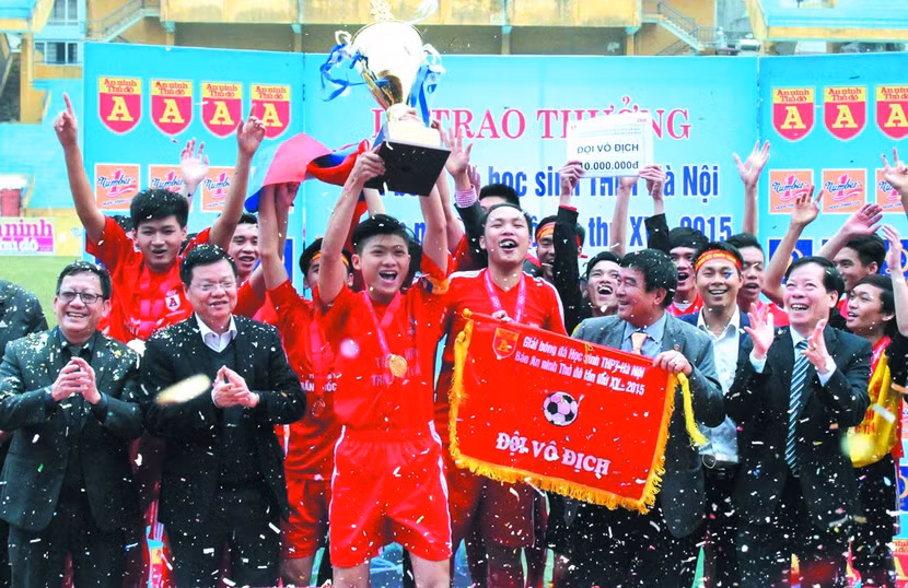 2015-copy.jpg