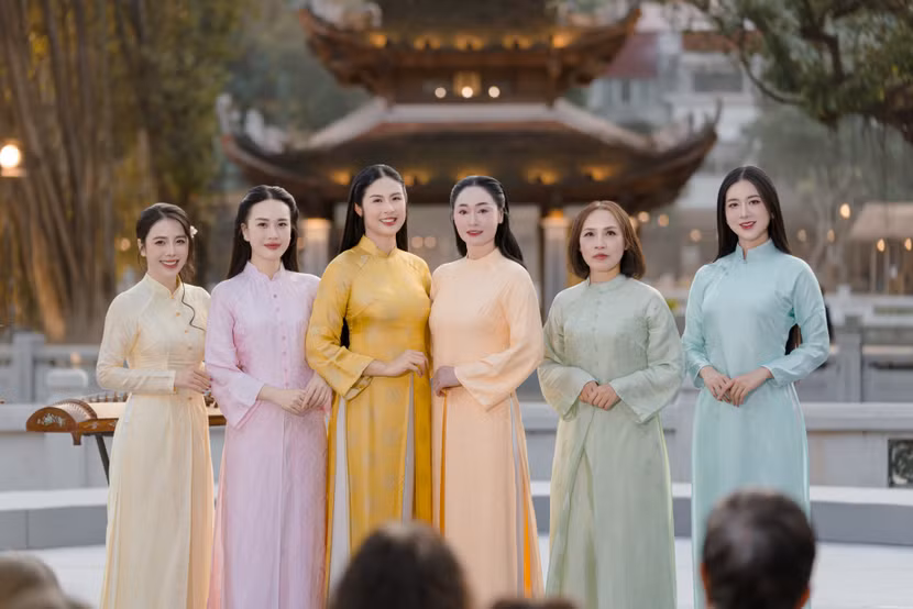 cam-ly-mai-phuong-ngoc-han-thu-phuong-anh-tho-quynh-trang.jpg