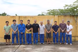 Khởi tố vụ án “Tổ chức đánh bạc” và “Đánh bạc” với số tiền lên đến gần 11 tỷ đồng