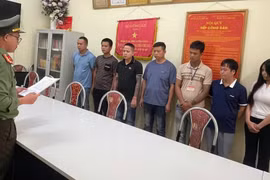Livestream bán cát đãi vàng để lừa đảo chiếm đoạt hơn 1 tỷ đồng
