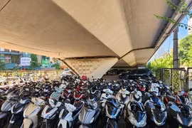 Công an Hà Nội truy tìm tang vật trong vụ án gây rối trật tự công cộng