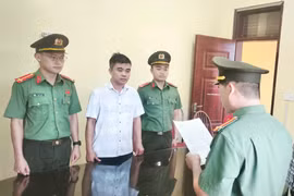 Khởi tố nguyên Phó Viện trưởng thuộc Trường Đại học Trưng Vương