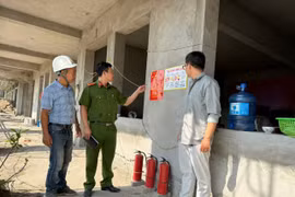 Kiểm tra an toàn phòng cháy tại các trường học đang thi công 