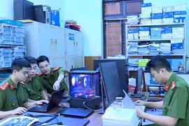 Dùng công nghệ cao xâm phạm bản quyền tác giả