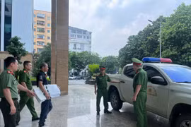 Bảo đảm an toàn trong chi trả đền bù dự án bãi đỗ xe, vườn hoa đường Vành đai 1
