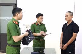 Bắt đối tượng phá kính ô tô trộm cắp hơn 700 triệu đồng