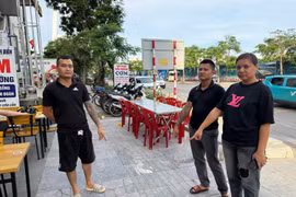 Khởi tố 4 bị can liên quan vụ hành hung nhân viên bếp của nhà hàng