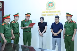 Khởi tố 2 đối tượng 'thao túng', can thiệp các phiên đấu giá đất