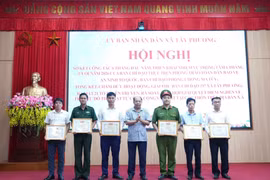 Ra mắt 21 tổ giải quyết điểm nghẽn trật tự đô thị 