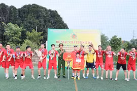 Đẩy mạnh phong trào rèn luyện thể chất, tăng cường sức chiến đấu cho cán bộ, chiến sĩ