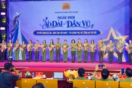 Công an Hà Nội tổ chức Ngày hội Áo dài - Dân vũ năm 2026