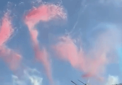khngithttimkhi2mybaychkhchbaystmisnvnng1-ezgifcom-video-to-gif-converter-3.gif