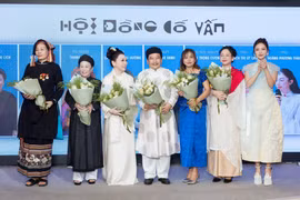 Phương Mỹ Chi bày tỏ tình yêu của mình qua dự án “Dân chơi Dân ca” 