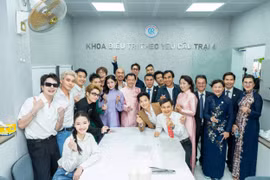 Trường Giang cùng dàn nghệ sĩ làm thiện nguyện trước thềm Tết nguyên đán