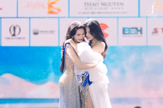 Vương miện "Miss Galaxy Vietnam 2026" gọi tên người đẹp Hà Nội