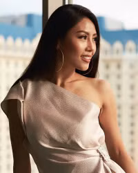 Nguyễn Thị Loan nổi bật bên dàn mỹ nhân Miss Universe 2017