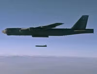 [ẢNH] Mỹ loại biên 'lưỡi hái tử thần' AGM-86 trên B-52, nhưng Nga lại lo lắng hơn vì sao?