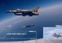 [ẢNH] Chưa cần AGM-158, Israel vẫn có vũ khí đủ sức xuyên thủng S-300 Syria