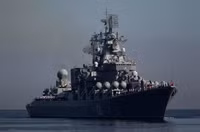 [ẢNH] Ukraine hồi sinh tuần dương hạm có khả năng thổi tung tàu sân bay Nga?