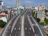 Cận cảnh đường vành đai 2 trên cao tại Hà Nội