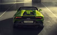 [ẢNH] Mãnh thú mui trần Lamborghini Huracan EVO Spyder đẹp mê mẩn tới từng chi tiết với giá 6,8 tỷ