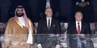 [ẢNH] Biểu cảm kỳ lạ của ông Putin và Thái tử Saudi Arabia khi xem trận khai mạc World Cup