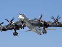 [ẢNH] Gấu già Tu-95 Nga dù 66 tuổi vẫn làm Mỹ, Nhật, Hàn bất an mỗi khi chúng bay qua
