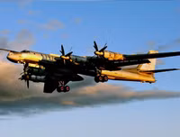 [ẢNH] Gấu già Tu-95 Nga dù 66 tuổi vẫn làm Mỹ, Nhật, Hàn bất an mỗi khi chúng bay qua