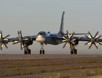 [ẢNH] Gấu già Tu-95 Nga dù 66 tuổi vẫn làm Mỹ, Nhật, Hàn bất an mỗi khi chúng bay qua